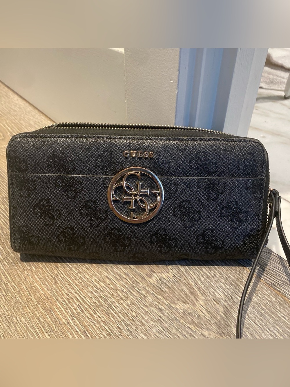 GUESS Black Signature Logo Wristlet Wallet